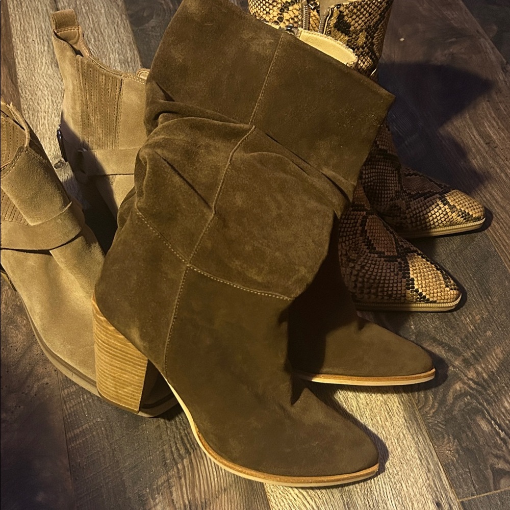 Brown Suede Women's Boots